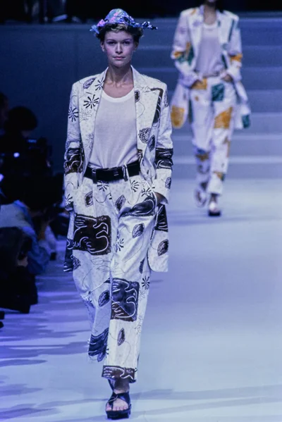 Look 48
